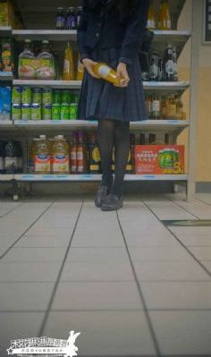 异国女人在巴黎免费观看完整版